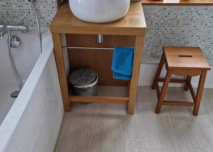 Les Palmiers Couette-café